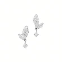 Load image into Gallery viewer, Beatrix Stud Earring in Silver
